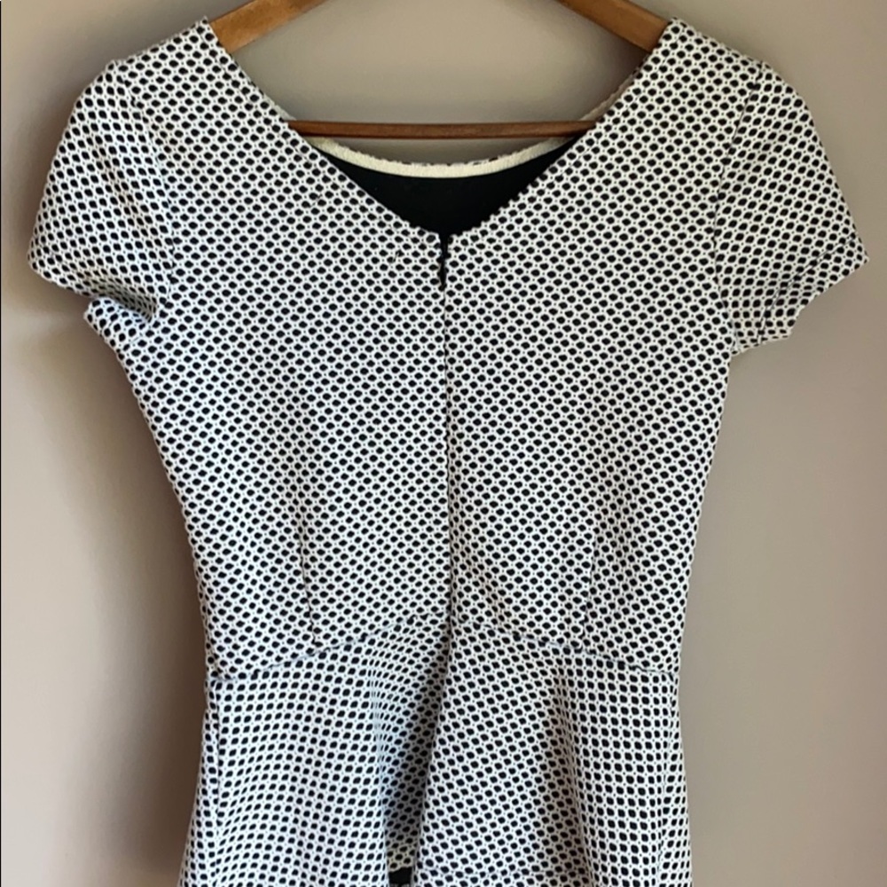 Banana Republic Peplum Top SZ 0 - Picture 7 of 9